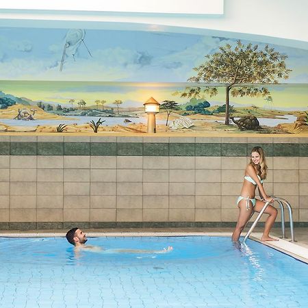 Holiday Club Apartman Hotel ヘーヴィーズ エクステリア 写真