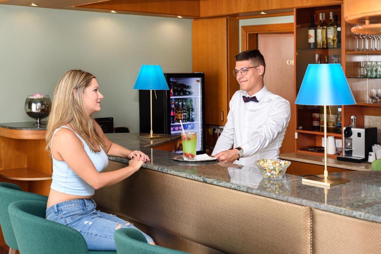 Holiday Club Apartman Hotel ヘーヴィーズ エクステリア 写真