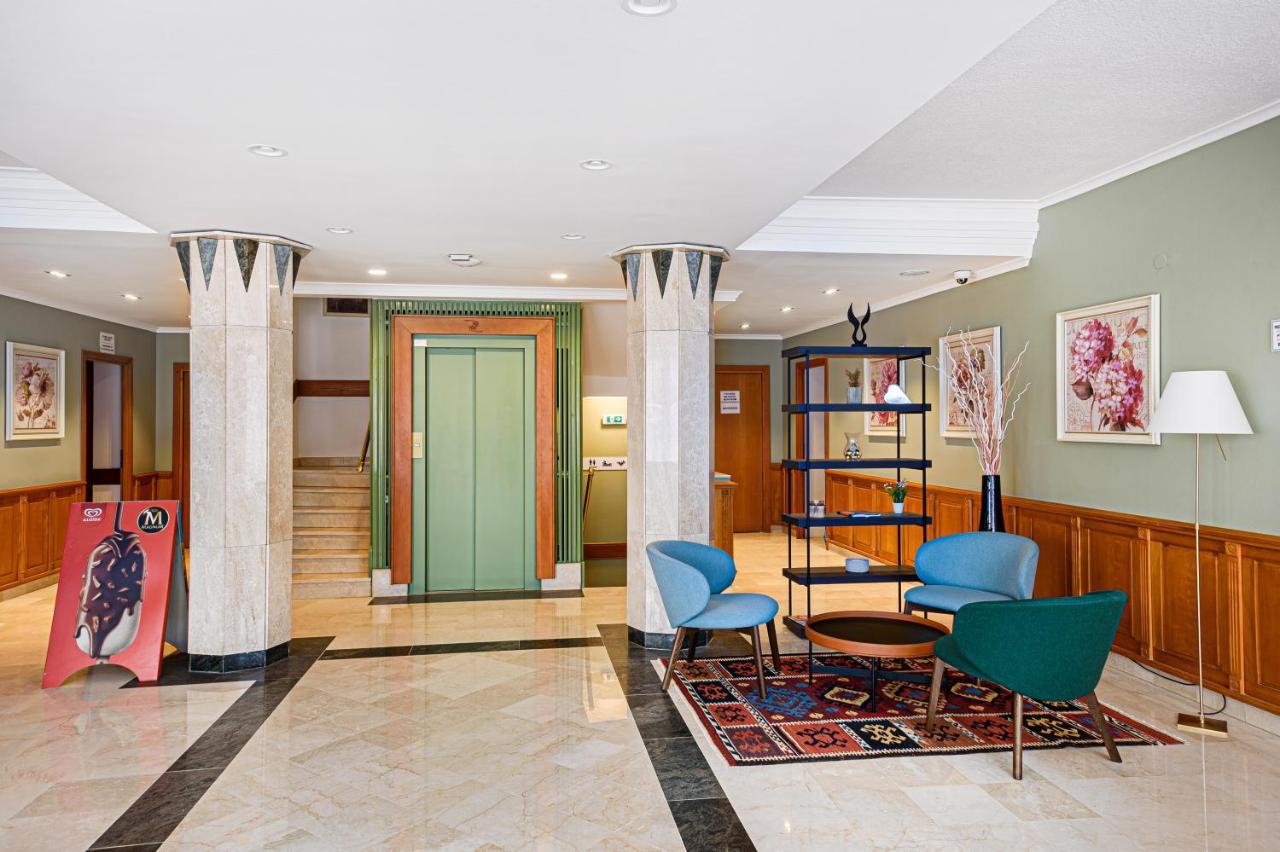 Holiday Club Apartman Hotel ヘーヴィーズ エクステリア 写真