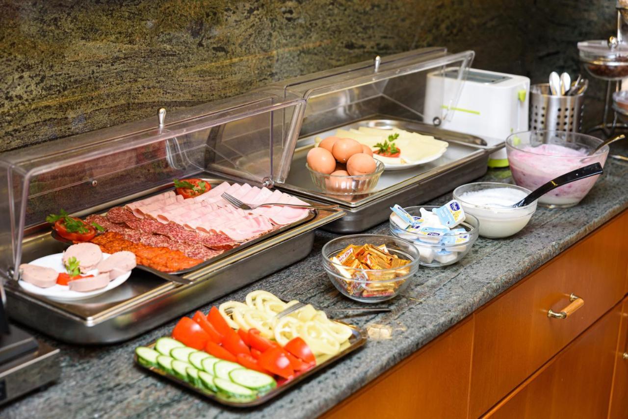 Holiday Club Apartman Hotel ヘーヴィーズ エクステリア 写真