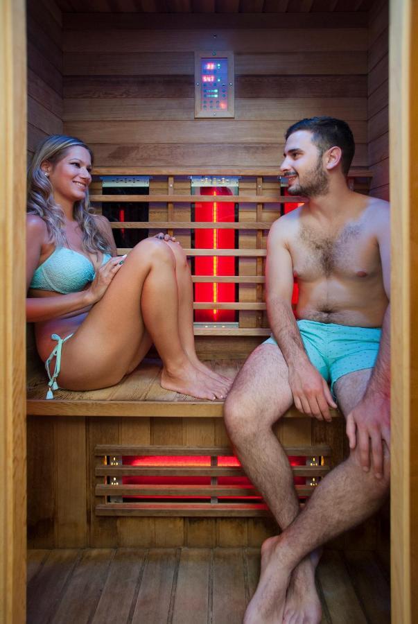 Holiday Club Apartman Hotel ヘーヴィーズ エクステリア 写真